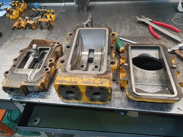 یک یافته شگفتانگیز در یک هیدروموتور Parker V14-160 یک یافته شگفتانگیز در یک هیدروموتور Parker V14-160